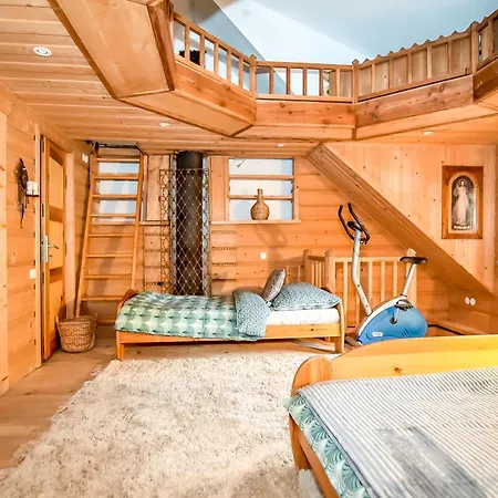 Asta & Pod Tatrami *